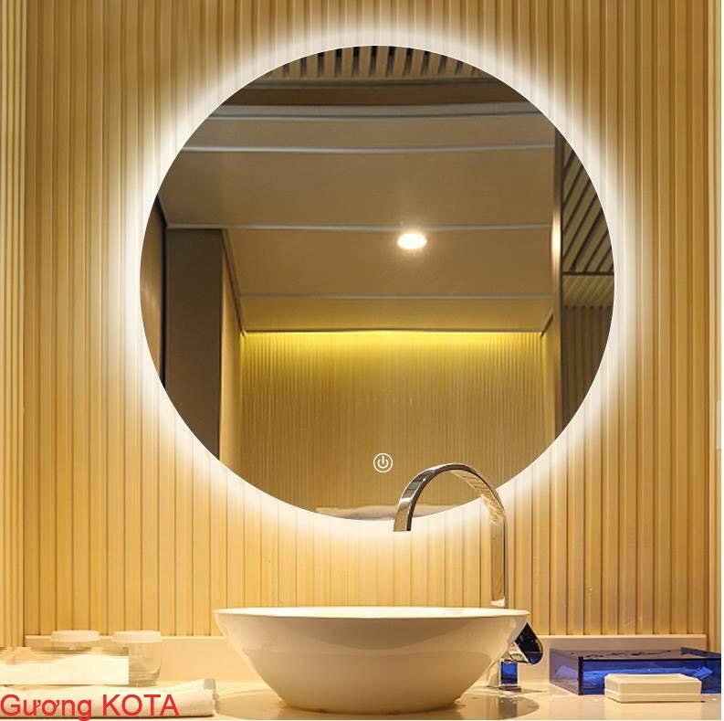 Gương tròn đèn led cảm ứng: Nếu bạn đang tìm kiếm một chiếc gương phòng tắm tiện lợi, thì gương tròn đèn led cảm ứng chính là sản phẩm bạn cần. Với thiết kế đẹp mắt, hiện đại và tính năng cảm ứng thông minh, sản phẩm này sẽ mang lại cho bạn niềm vui và sự trải nghiệm thú vị trong các hoạt động làm đẹp hàng ngày của mình.