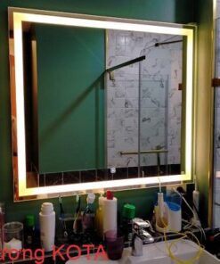 Gương nhà tắm cao cấp có led có cảm ứng hình vuông