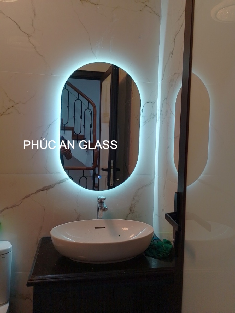 Gương đèn led treo tường nhà tắm nhà vệ sinh Đà Lạt Lâm Đồng
