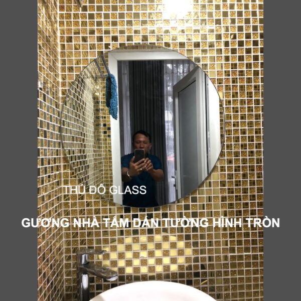 Gương nhà tắm dán tường hình tròn tại Hà Nội