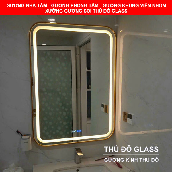 Mẫu gương treo tường nhà tắm phòng tắm nhà vệ sinh khung viền nhôm có đèn led